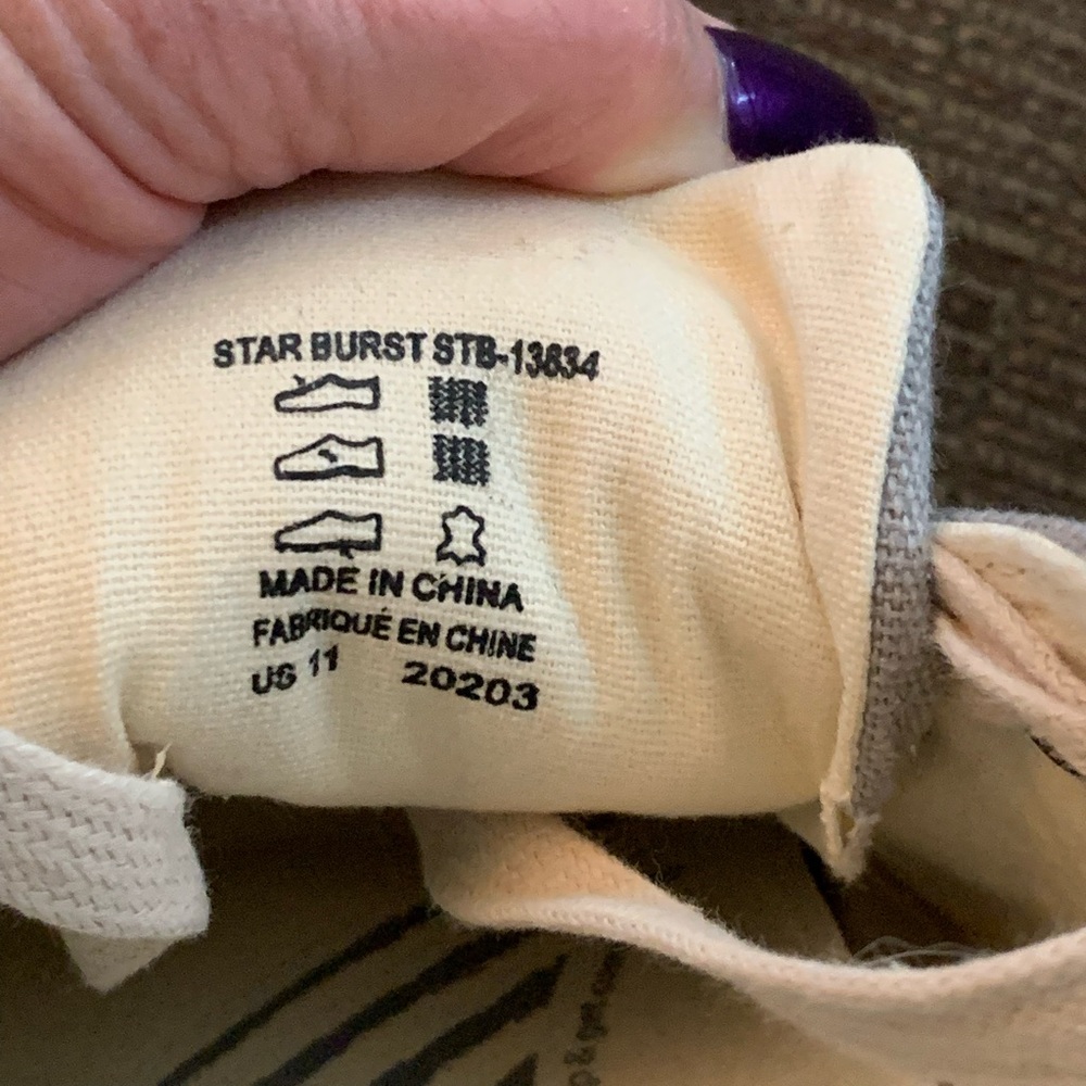 TAOS Starburst Canvas Tennis shoes